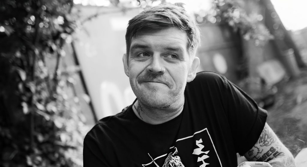 Nicholas Müller (D)